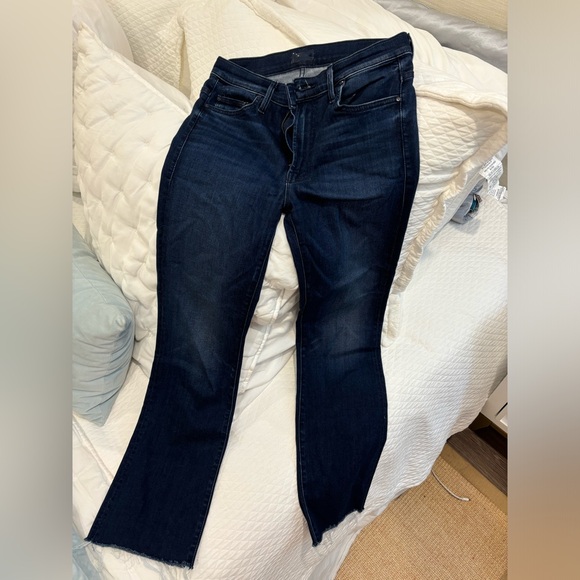 Mother Jeans : The Insider Ankle Fray - Picture 2 of 5